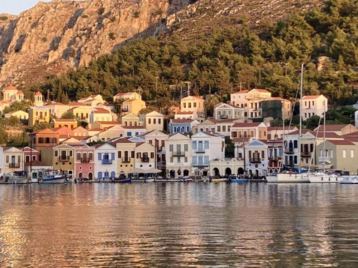 Villa Chroma Kastellorizo Meyísti Exterior foto